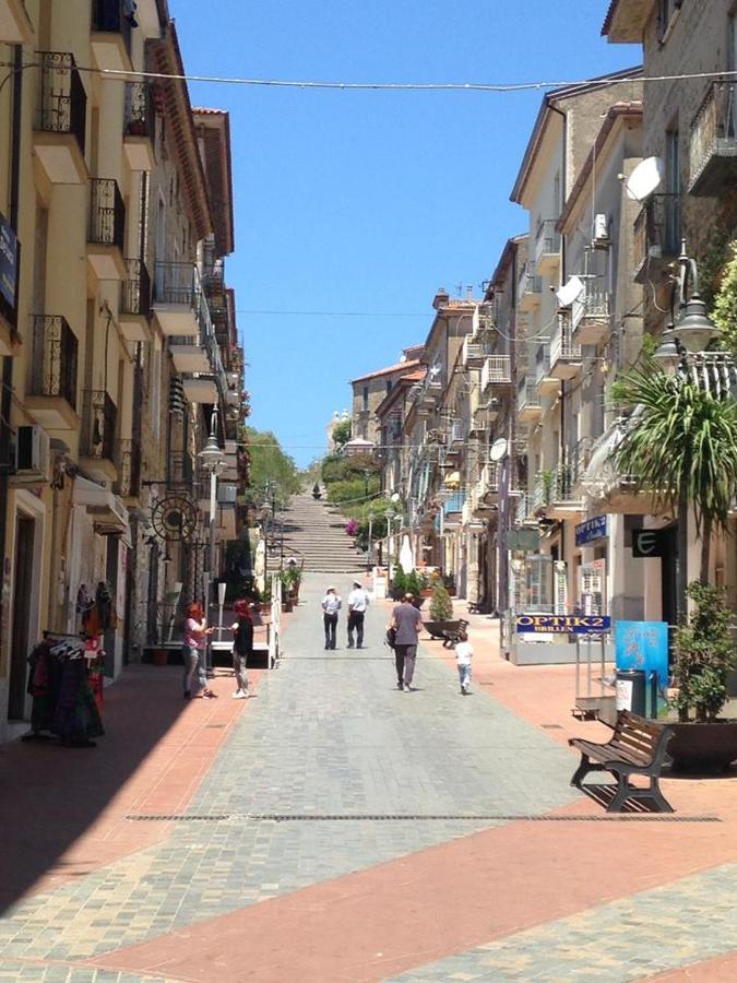 Panoramic Apartments In Villa In Center "The Beach And The Cliff" 1 Agropoli Dış mekan fotoğraf