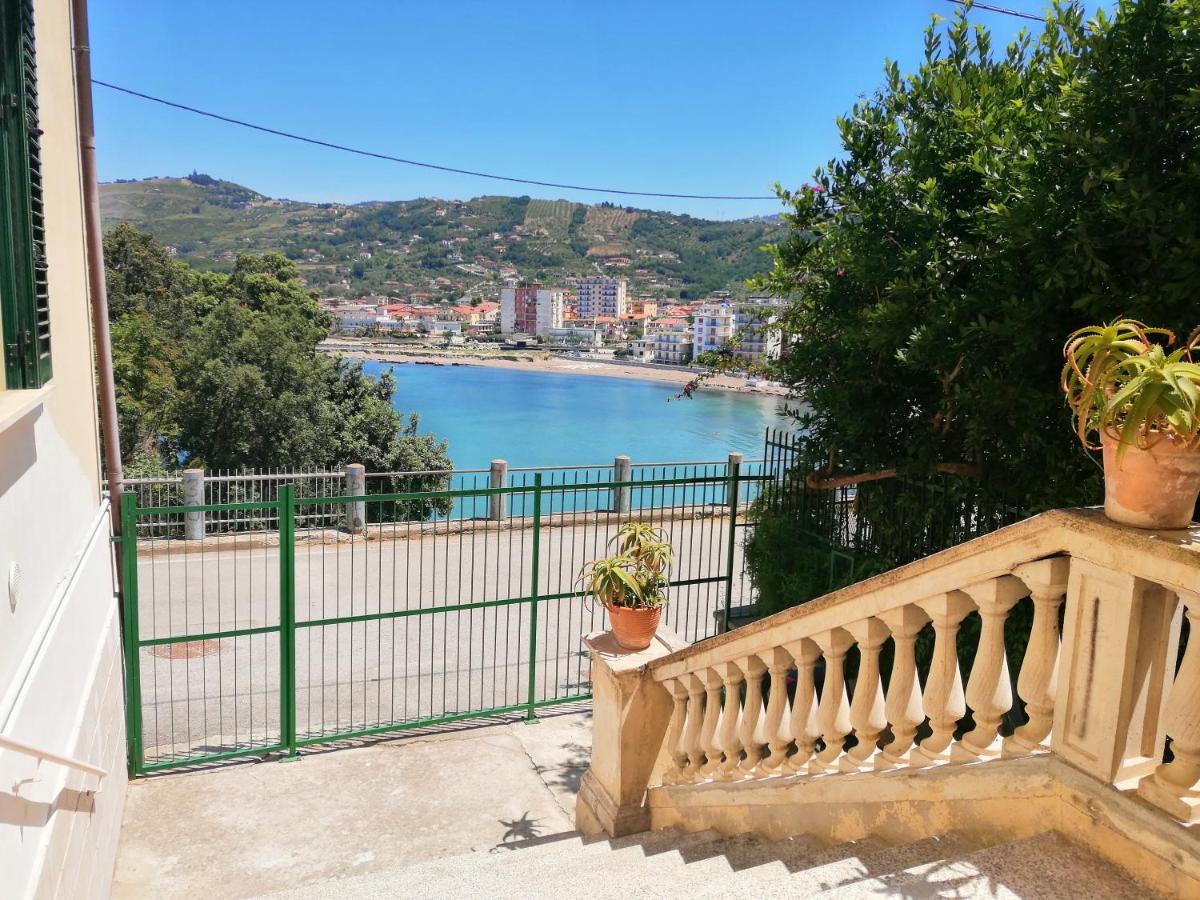 Panoramic Apartments In Villa In Center "The Beach And The Cliff" 1 Agropoli Dış mekan fotoğraf