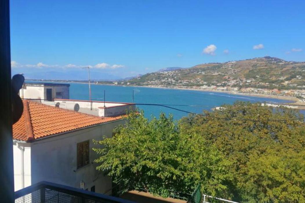 Panoramic Apartments In Villa In Center "The Beach And The Cliff" 1 Agropoli Dış mekan fotoğraf