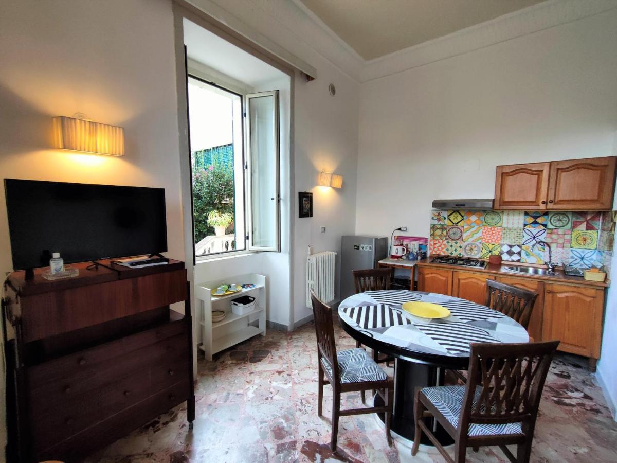 Panoramic Apartments In Villa In Center "The Beach And The Cliff" 1 Agropoli Dış mekan fotoğraf