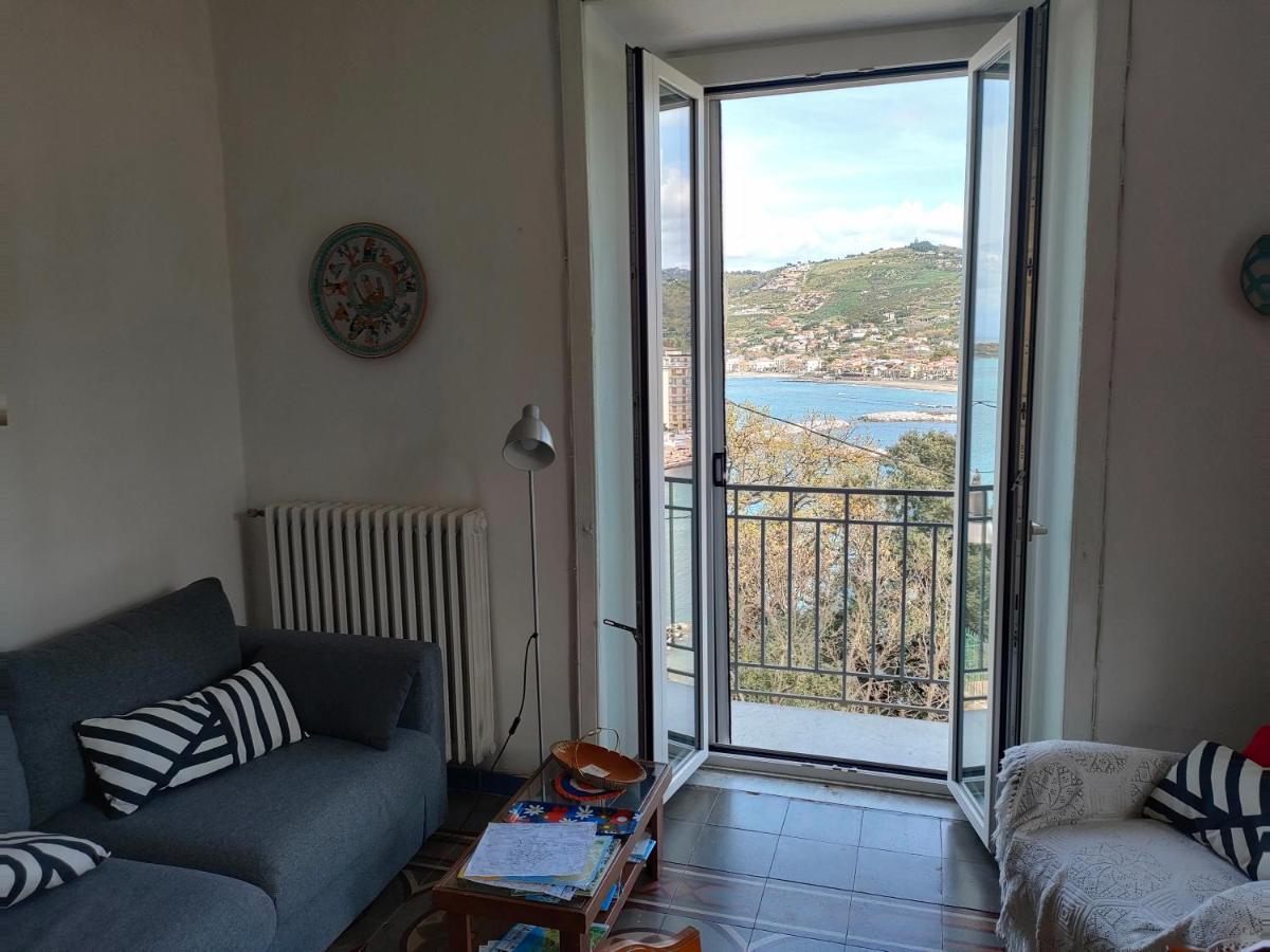 Panoramic Apartments In Villa In Center "The Beach And The Cliff" 1 Agropoli Dış mekan fotoğraf