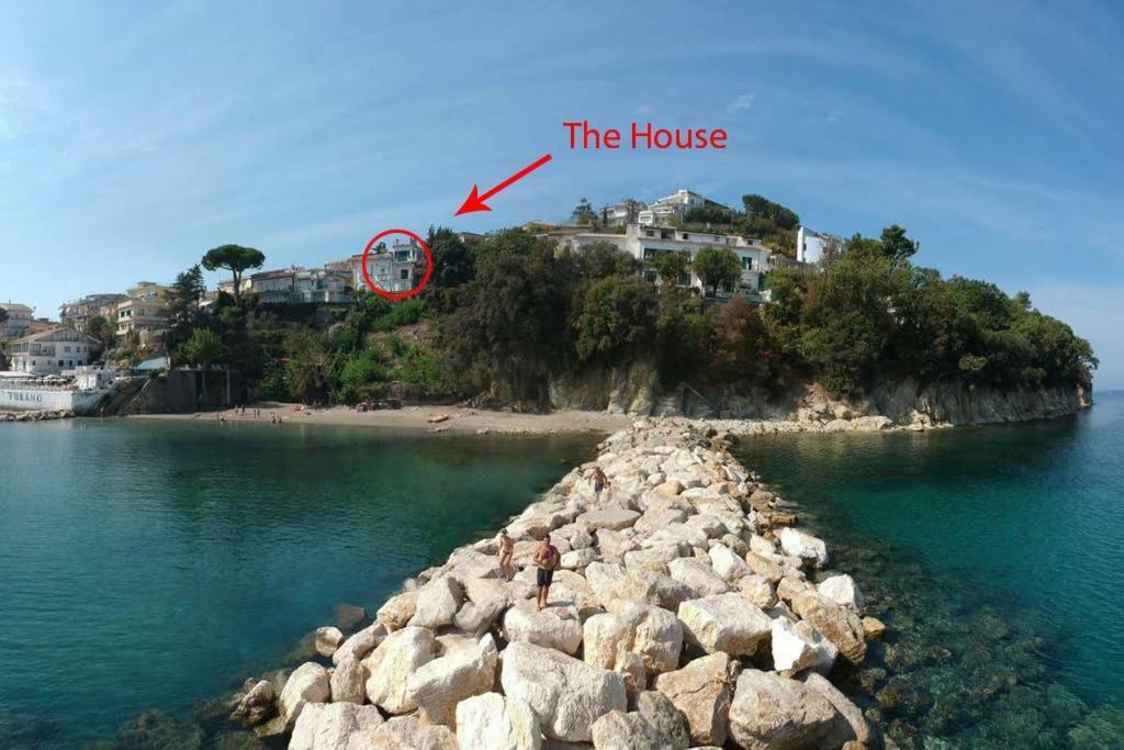 Panoramic Apartments In Villa In Center "The Beach And The Cliff" 1 Agropoli Dış mekan fotoğraf